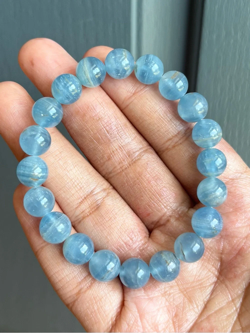 10mm Blue Onyx Crystal Bracelet - Picture 3 of 7